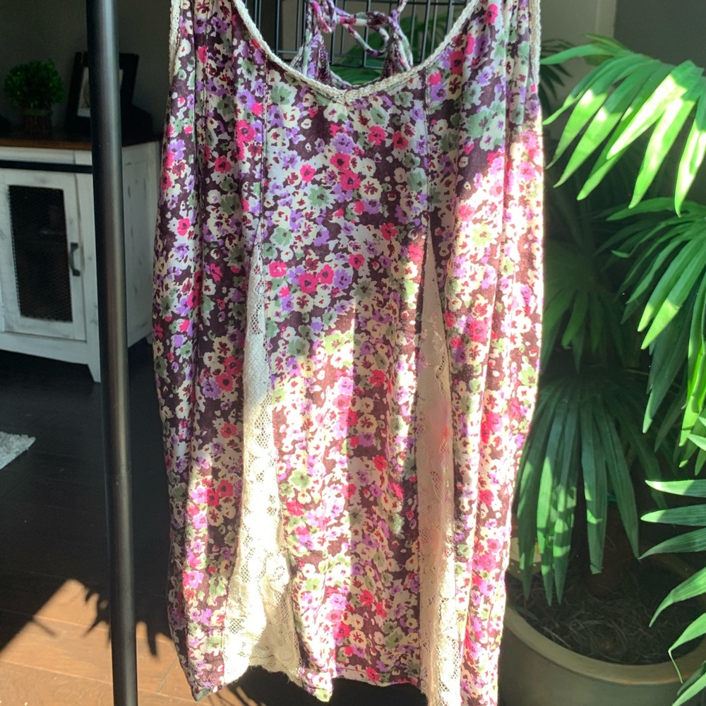 American Eagle Multi color with lace spaghetti top